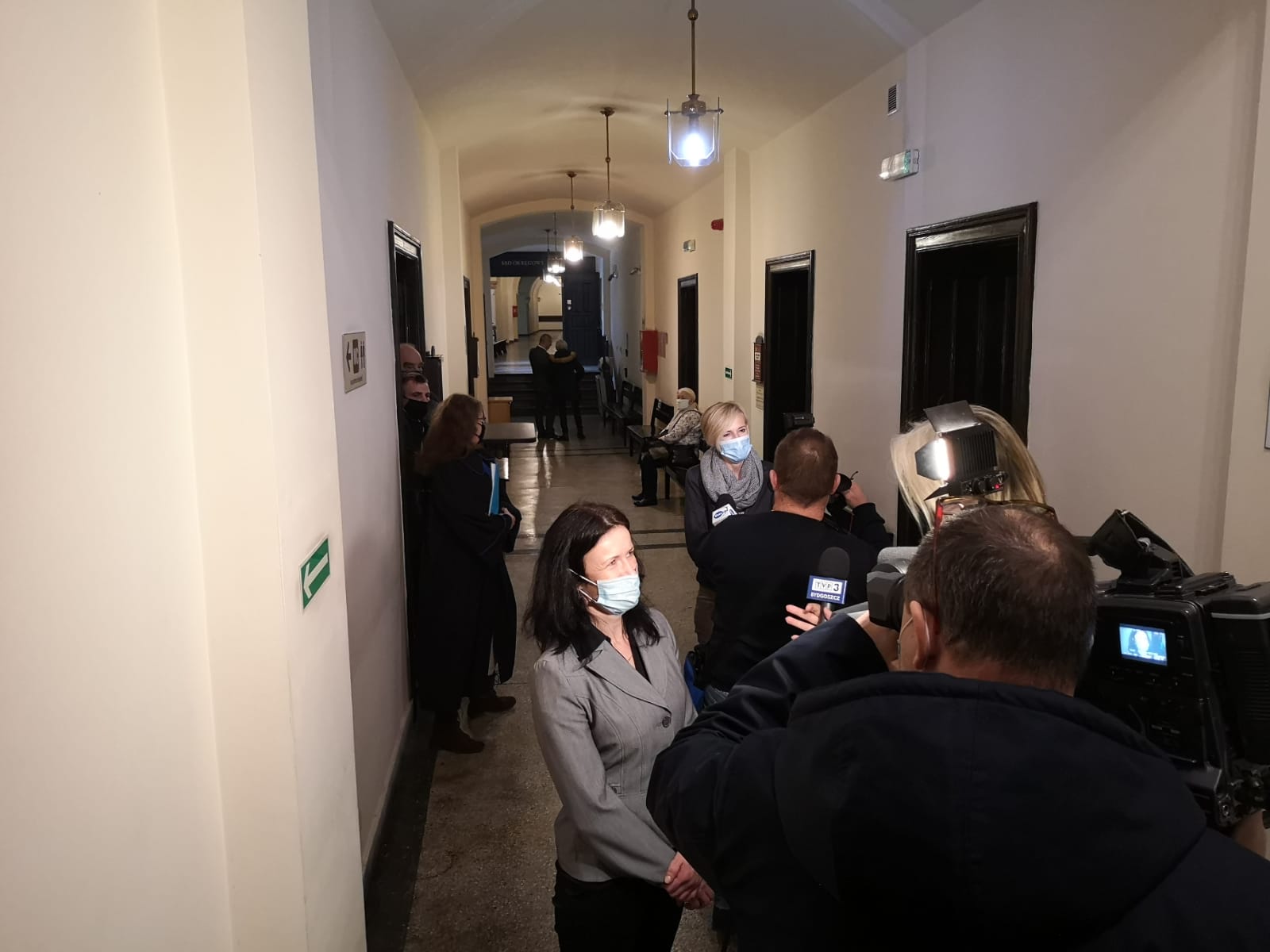 zdjecie-po-rozprawie